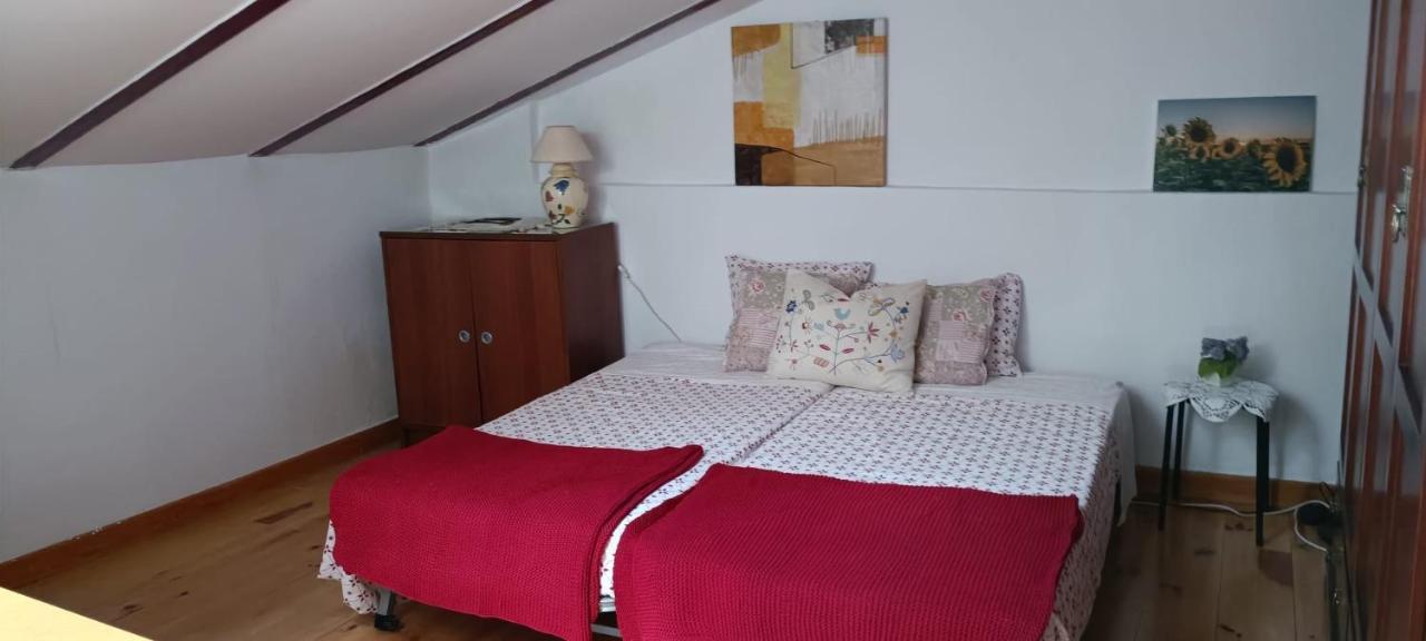 Acogedora Casa De Pueblo Con Piscina Fuenteheridos Exterior foto
